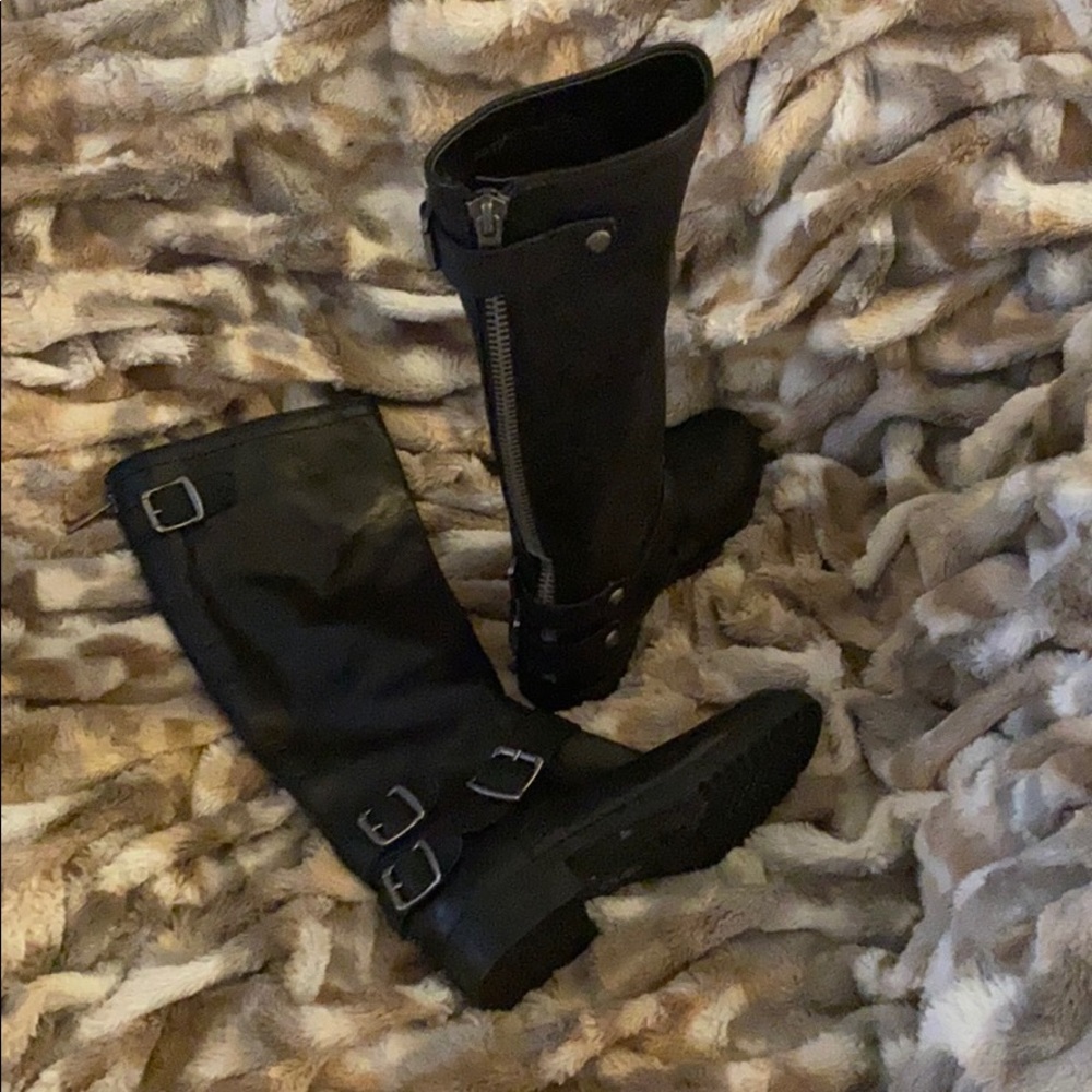 Arturo Chiang Women’s Moto style boots
